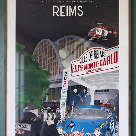 Les Souvenirs Intemporels Reims Apartment *